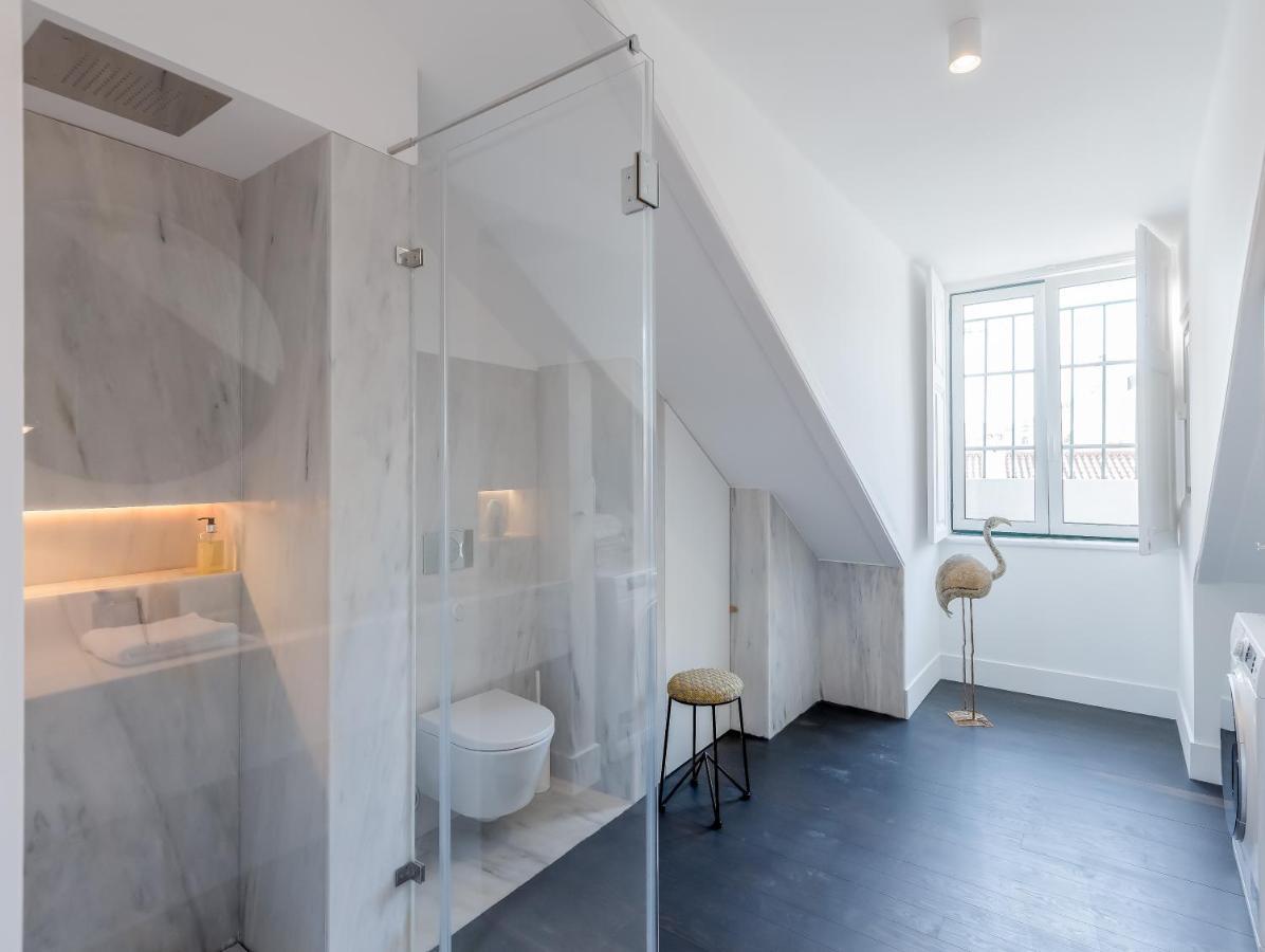 Principe Real Charming Garden View Flat At The Heart Of Lisbon Apartment Exterior photo